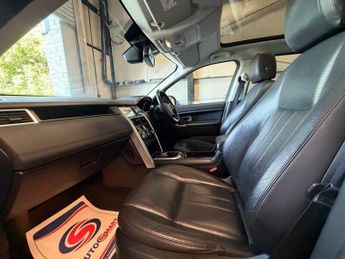 Land Rover Discovery Sport 2.0 TD4 HSE Black Auto 4WD Euro 6 (s/s) 5dr
