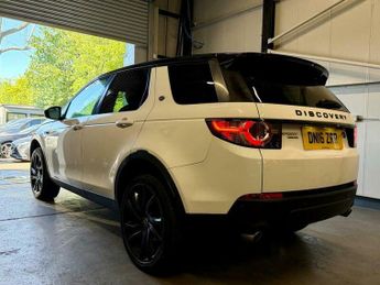 Land Rover Discovery Sport 2.0 TD4 HSE Black Auto 4WD Euro 6 (s/s) 5dr