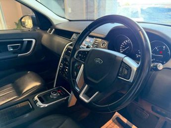 Land Rover Discovery Sport 2.0 TD4 HSE Black Auto 4WD Euro 6 (s/s) 5dr