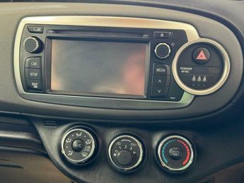 Toyota Yaris VVT-I TR