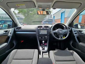 Volkswagen Golf 1.2 Petrol Automatic 5dr 5 Seats