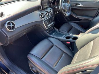Mercedes CLA 200D AMG LINE