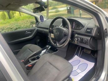 Mercedes-Benz A Class 1.5 A150 Classic SE CVT 5dr