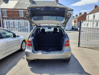 Mercedes B Class B150 SE
