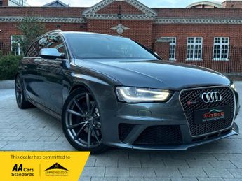Audi A4 RS4 AVANT FSI QUATTRO