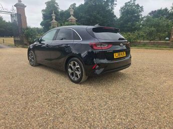 Kia Ceed 1.6 CRDi 3 DCT Euro 6 (s/s) 5dr