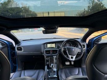 Volvo V40 2.0 D3 R-Design Lux Nav Auto Euro 6 (s/s) 5dr