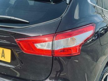 Nissan Qashqai 1.2 DIG-T Tekna XTRON 2WD Euro 6 (s/s) 5dr