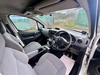 Peugeot Partner 1.6 van Ex MOD