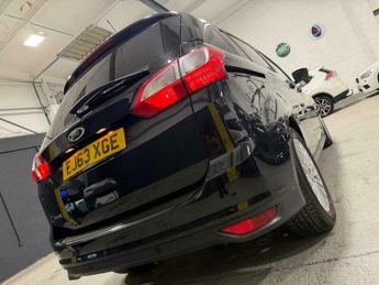 Ford Grand C-Max 2.0 TDCi Titanium Powershift Euro 5 5dr