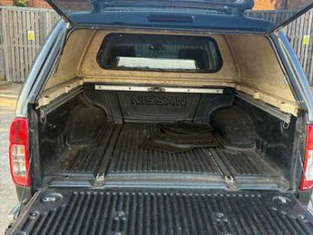 Nissan Navara 2.5 dCi Tekna Auto 4WD Euro 4 4dr