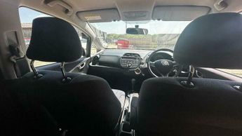 Honda Jazz 1.4 i-VTEC ES Plus CVT Euro 5 5dr