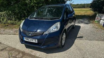 Honda Jazz 1.4 i-VTEC ES Plus CVT Euro 5 5dr