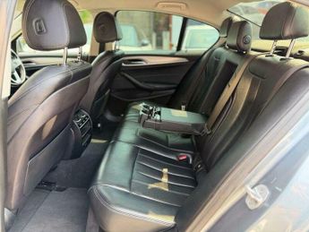 BMW 5 SERIES 2.0 520d SE Auto Euro 6 (s/s) 4dr