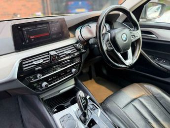 BMW 5 SERIES 2.0 520d SE Auto Euro 6 (s/s) 4dr