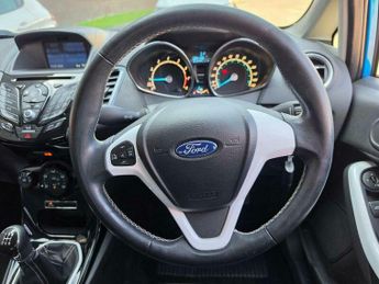 Ford Fiesta 1.0T EcoBoost Zetec Blue Edition Euro 6 (s/s) 5dr