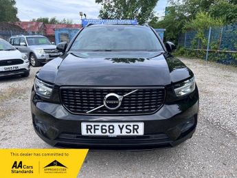 Volvo XC40 2.0 D4 R-Design SUV 5dr Diesel Auto AWD Euro 6 (s/s) (190 ps)
