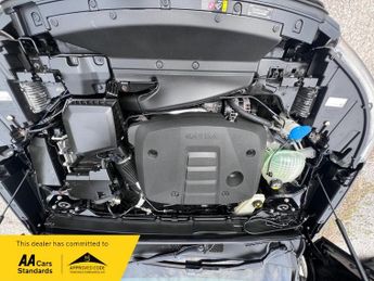 Volvo XC40 2.0 D4 R-Design SUV 5dr Diesel Auto AWD Euro 6 (s/s) (190 ps)