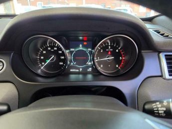 Land Rover Discovery Sport 2.0 TD4 Landmark Auto 4WD Euro 6 (s/s) 5dr