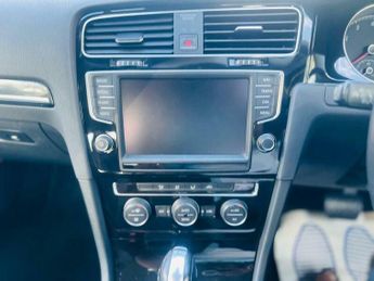 Volkswagen Golf 1.4 TSI BlueMotion Tech S DSG Euro 5 (s/s) 5dr