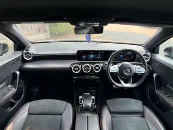 Mercedes-Benz A Class 1.3 A180 AMG Line (Premium) 7G-DCT Euro 6 (s/s) 5dr
