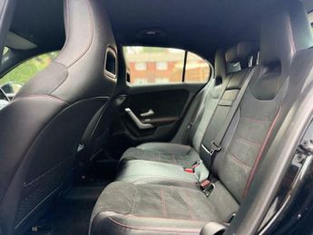 Mercedes-Benz A Class 1.3 A180 AMG Line (Premium) 7G-DCT Euro 6 (s/s) 5dr