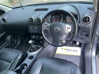 Nissan Qashqai 1.5 dCi Tekna 2WD Euro 4 5dr