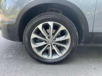 Nissan Qashqai 1.5 dCi Tekna 2WD Euro 4 5dr
