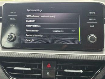 Skoda Kamiq 1.0 TSI SE DSG Euro 6 (s/s) 5dr