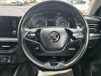 Skoda Kamiq 1.0 TSI SE DSG Euro 6 (s/s) 5dr