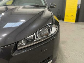 Jaguar XF 2.2d Luxury Auto Euro 5 (s/s) 4dr