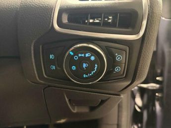 Ford Focus 1.6 Titanium Euro 5 5dr