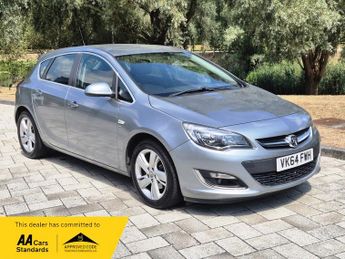 Vauxhall Astra 1.6T 16v SRi Hatchback 5dr Petrol Manual Euro 5 (180 ps)