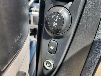 Peugeot 807 2.2 HDi FAP Norwest 5dr