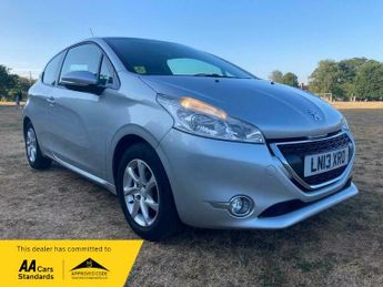 Peugeot 208 1.2 VTi Active Euro 5 3dr