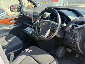 Toyota Noah Petrol hybrid