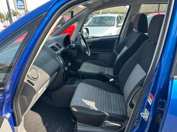 Suzuki SX4 SZ4