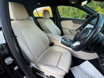 Mercedes-Benz A Class 1.3 A180h MHEV Sport (Executive) 7G-DCT Euro 6 (s/s) 5dr