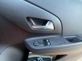 Vauxhall Corsa SE NAV PREMIUM