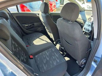 Vauxhall Corsa 1.4 16V Design Euro 5 5dr (A/C)