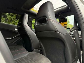 Mercedes-Benz A Class 2.1 A200d AMG Line (Premium Plus) 7G-DCT Euro 6 (s/s) 5dr