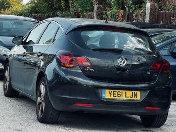 Vauxhall Astra 1.6 16v SRi Euro 5 5dr