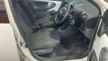 Toyota AYGO 1.0 VVT-i Go Euro 5 5dr