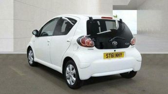 Toyota AYGO 1.0 VVT-i Go Euro 5 5dr