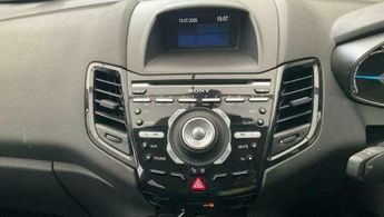 Ford Fiesta 1.6 Titanium Powershift Euro 5 5dr
