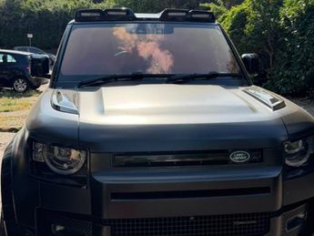 Land Rover Defender 3.0 D250 MHEV X-Dynamic SE Auto 4WD Euro 6 (s/s) 5dr