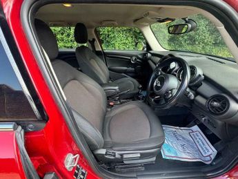 MINI Hatch 1.5 Cooper D Euro 6 (s/s) 5dr