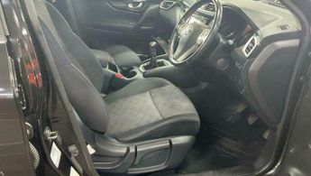 Nissan Qashqai 1.2 DIG-T N-Connecta 2WD Euro 6 (s/s) 5dr