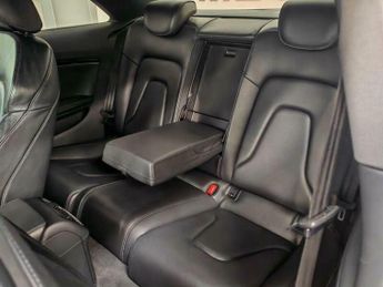 Audi A5 2.0 TDI Black Edition Multitronic Euro 5 (s/s) 2dr