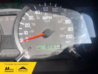 Isuzu Grafter 1.9D N35 TAIL LIFT DROPSIDE Green 2dr Diesel Manual RWD Euro 6 (
